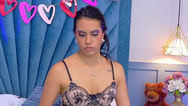 Snapshot of Camille_Torres chatting on 19, 2, 2025 Camille Torres online show from 19, 2, 2025