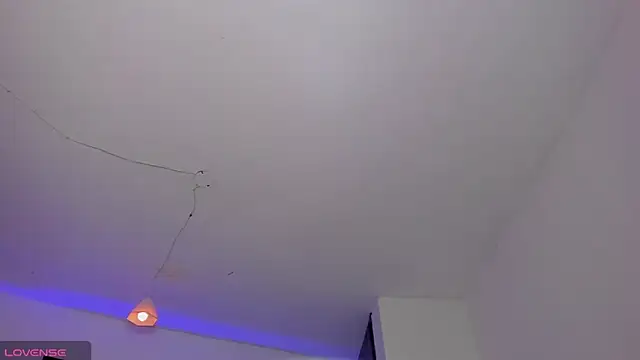 Scarlett 811 online show from 21, 4, 2026