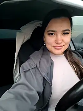 stacy stoone online show from 8, 10, 2025