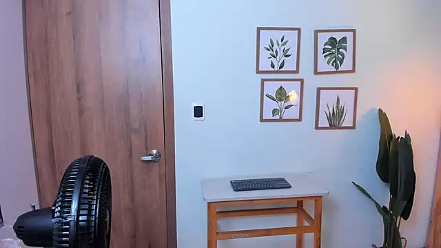 jacob-coper online show from 20, 11, 2025