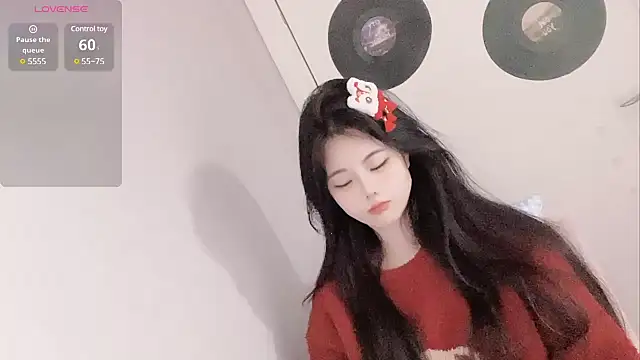 Qedgjwyz1 online show from 31, 1, 2025