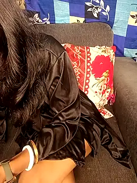 REVA DARLING online show from 24, 1, 2025