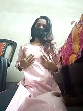 REVA DARLING online show from 9, 11, 2025