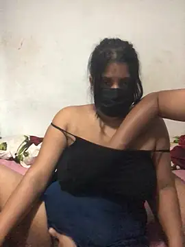 NOORA-GIRL online show from 17, 1, 2025