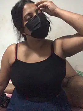 NOORA-GIRL online show from 17, 1, 2025