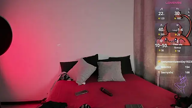 LilithMadness online show from 1, 2, 2025