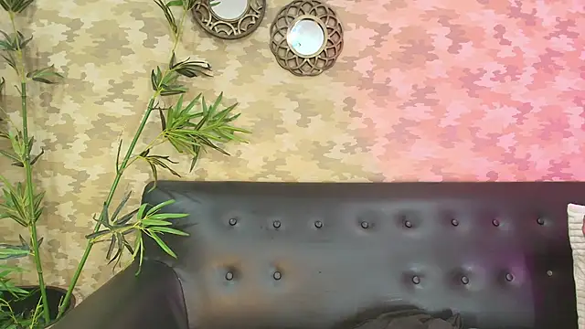 cherry chel online show from 27, 9, 2025