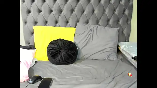 DIRTYTALKINQUEEN online show from 11, 10, 2025