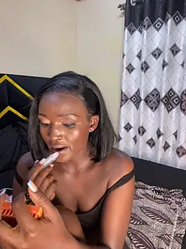 Curvixx online show from 27, 12, 2024