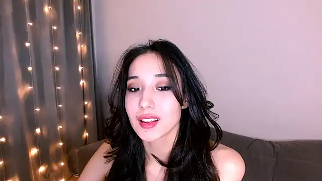 Snapshot of Li_noen chatting on 24, 1, 2025 Li noen online show from 24, 1, 2025