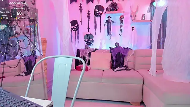 emma alice  online show from 18, 10, 2025