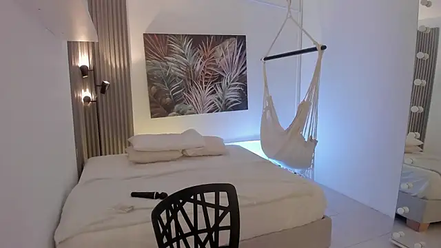 Snapshot of emma_alice_ chatting on 2, 2, 2026 emma alice online show from 2, 2, 2026