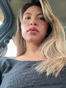 Snapshot of Karen_San_Miguel chatting on 12, 2, 2025 Karen San Miguel online show from 12, 2, 2025