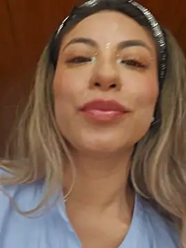 Snapshot of Karen_San_Miguel chatting on 25, 2, 2025 Karen San Miguel online show from 25, 2, 2025