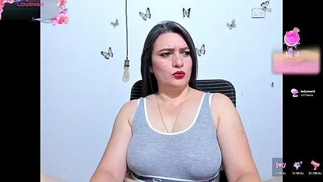 Snapshot of Amie_Adams82_ chatting on 16, 7, 2026 Amie Adams82 online show from 16, 7, 2026