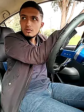 Snapshot of mosmar_20 chatting on 6, 1, 2025 mosmar 20 online show from 6, 1, 2025