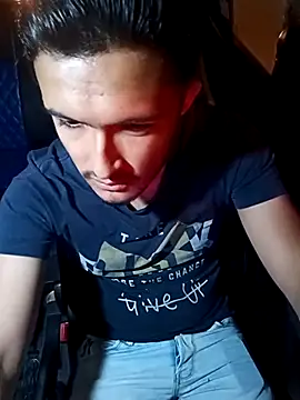 Snapshot of mosmar_20 chatting on 2, 11, 2025 mosmar 20 online show from 2, 11, 2025