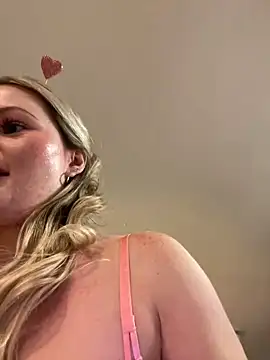 LoveShae  online show from 15, 2, 2025