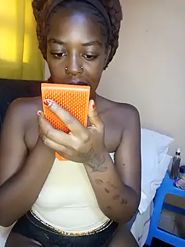 pretty-eyes23 online show from 12, 3, 2025