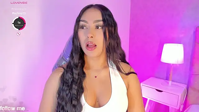 Snapshot of Cameliaa_Smiith chatting on 8, 7, 2026 Cameliaa Smiith online show from 8, 7, 2026