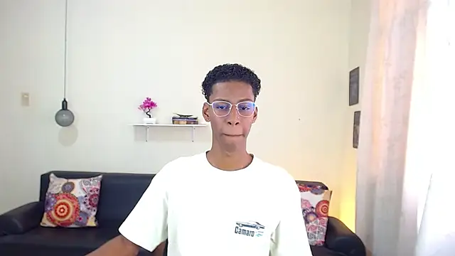 maiki18  online show from 30, 1, 2025