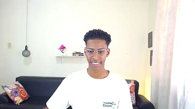 maiki18  online show from 30, 1, 2025