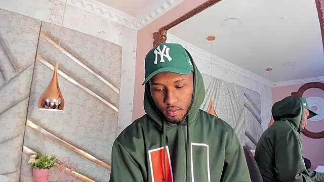 JamesParck online show from 12, 3, 2025