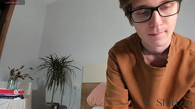 Snapshot of Shirizi chatting on 28, 1, 2025 Shirizi online show from 28, 1, 2025