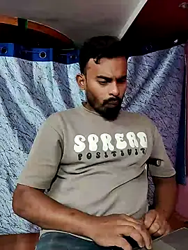 Snapshot of rayhan085 chatting on 13, 12, 2024 rayhan085 online show from 13, 12, 2024