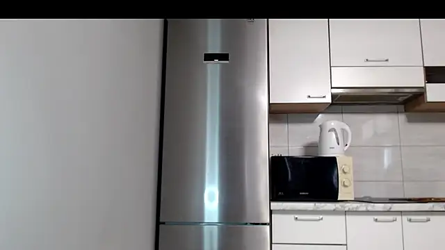 Snapshot of SierraSky_ chatting on 3, 7, 2026 SierraSky online show from 3, 7, 2026