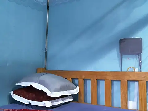 cocolicky online show from 29, 9, 2025