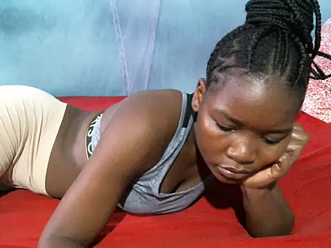 cocolicky online show from 2, 12, 2025