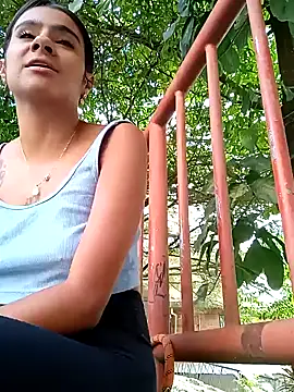 Leslly  online show from 14, 12, 2024