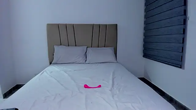 Natasha-28 online show from 5, 3, 2026