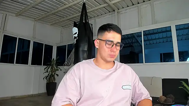 owengray2n online show from 30, 12, 2024