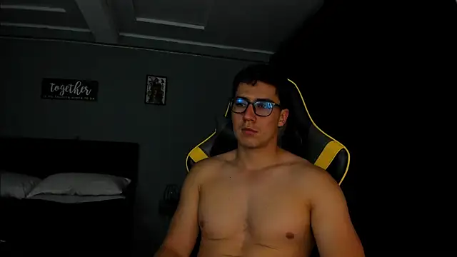 owengray2n online show from 15, 10, 2025