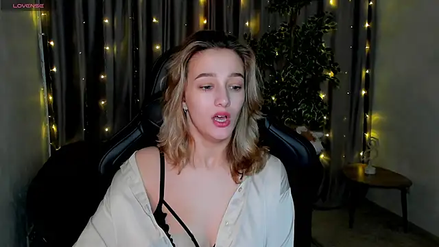 Sinty Noria online show from 10, 2, 2025