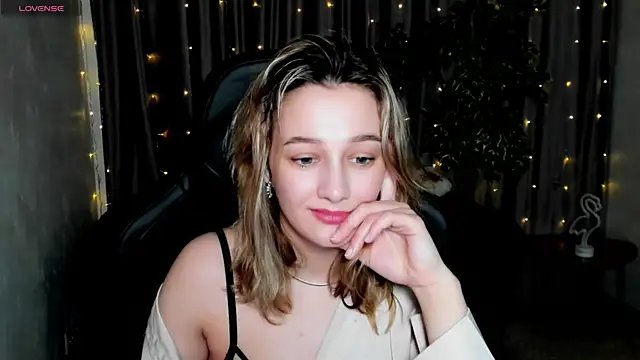 Sinty Noria online show from 6, 3, 2025