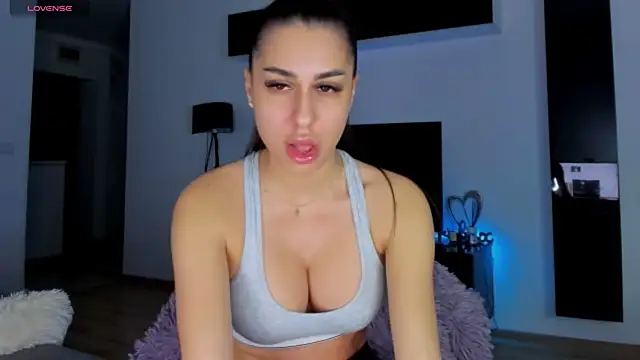 Snapshot of K_chic chatting on 7, 2, 2025 K chic online show from 7, 2, 2025