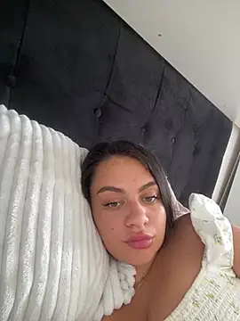Snapshot of ayshalove chatting on 14, 7, 2026 ayshalove online show from 14, 7, 2026