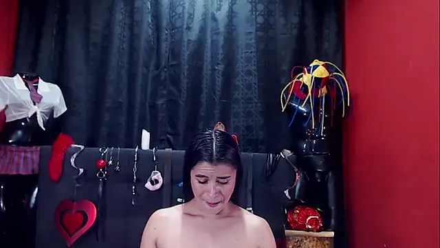 Hannamariana online show from 8, 3, 2025