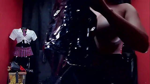 Hannamariana online show from 13, 9, 2025