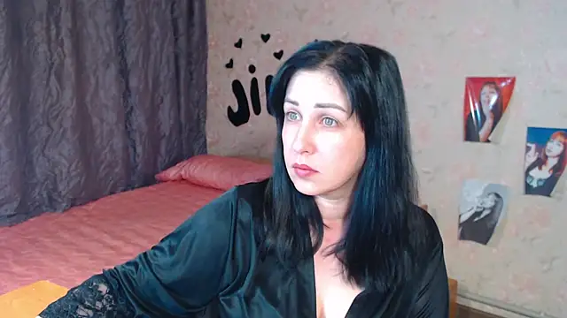 JillStevens online show from 6, 10, 2025