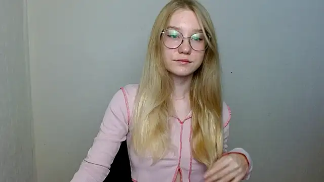 cindi hot online show from 9, 11, 2025