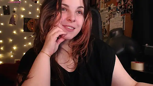 Saya sweet online show from 15, 10, 2025