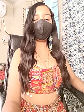 Parinaaz18 online show from 11, 4, 2026