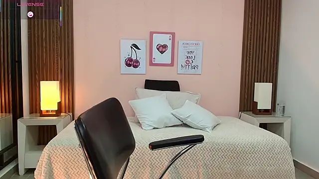 alina martinelli online show from 9, 4, 2026