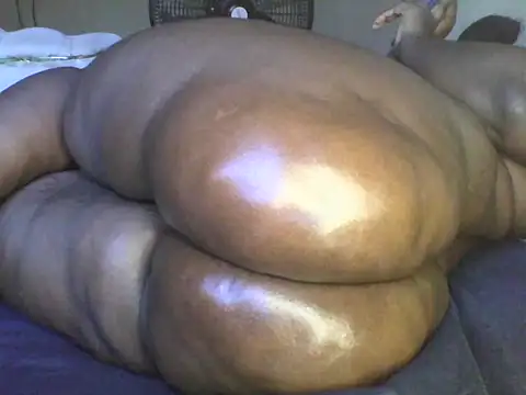 Snapshot of Gorgeous_ass20 chatting on 27, 4, 2026 Gorgeous ass20 online show from 27, 4, 2026