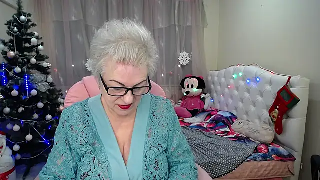 KayleSmoll online show from 22, 1, 2025