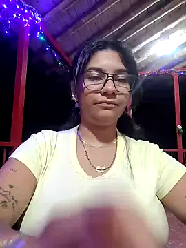 Snapshot of Sofythom1 chatting on 15, 12, 2024 Sofythom1 online show from 15, 12, 2024